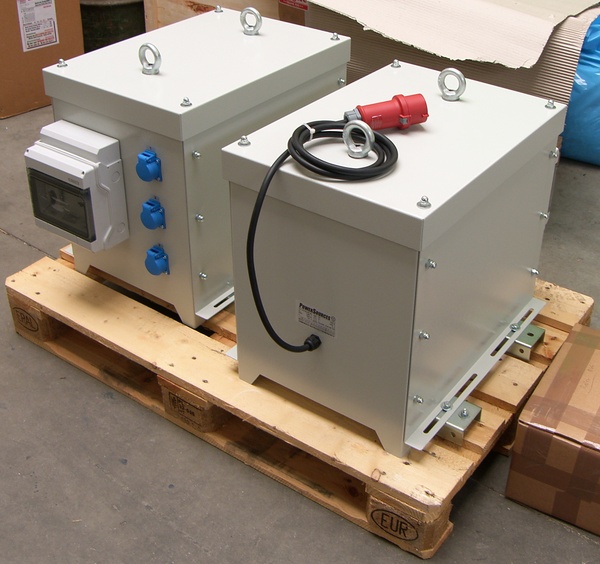 powersources_trafo_gehaeuse_web03